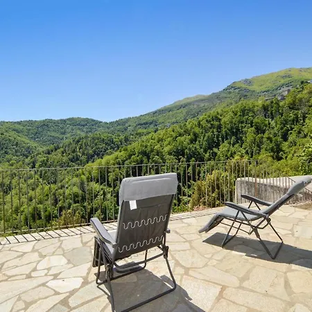Lovely In Brustico With Jacuzzi Holiday home