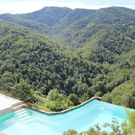Holiday home Lovely In Brustico With Jacuzzi Carcheto