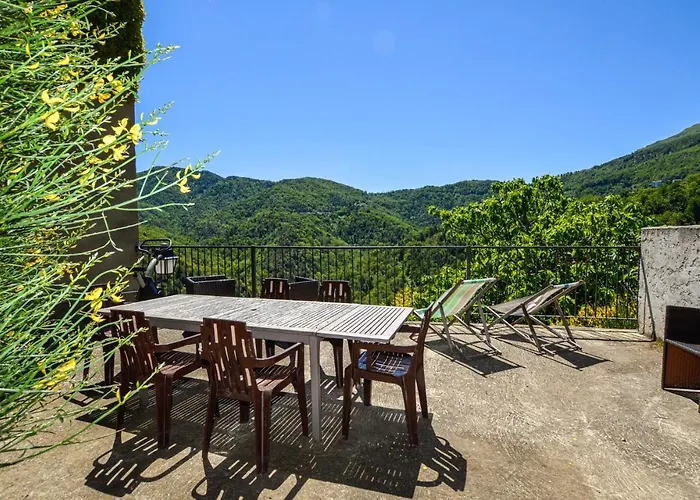 Holiday home Lovely In Carcheto Brustico