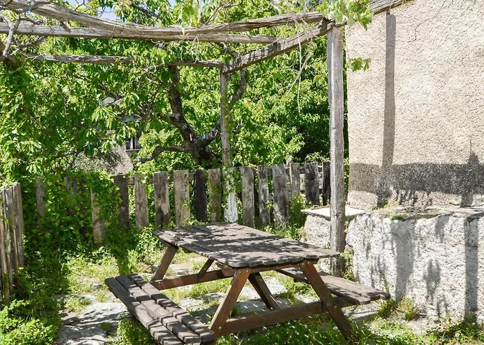 Holiday home Lovely In Carcheto Brustico Stazzona